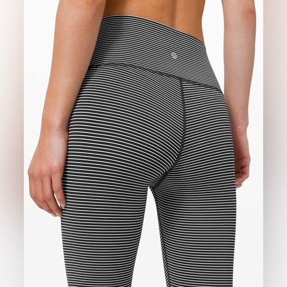 Lululemon Wunder Under Crop High-Rise*Full-On Luxtreme 21" Hype Stripe Size 12 - Picture 13 of 14